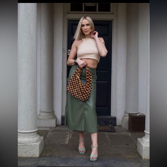 NWT ZARA FAUX LEATHER MIDI SKIRT - Picture 1 of 6